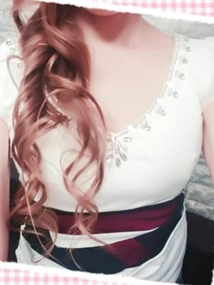 れい☆魅惑のスレンダー熟女【色白スレンダー美熟女】