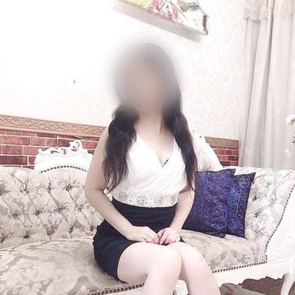 かおり★淫らなスレンダー美熟女【黒髪スレンダー美熟女】 | 美熟女専門店 いいなり貴婦人(那覇)