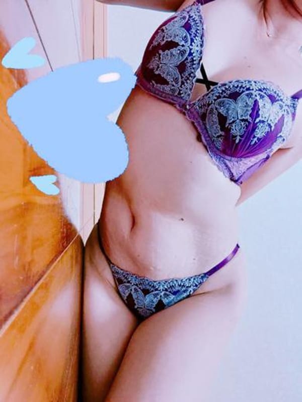 コユキ★笑顔が素敵な妖艶美熟女|美熟女専門店 いいなり貴婦人で評判の女の子