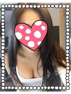 みお【期間限定】【美顔にパッチリ瞳♪】