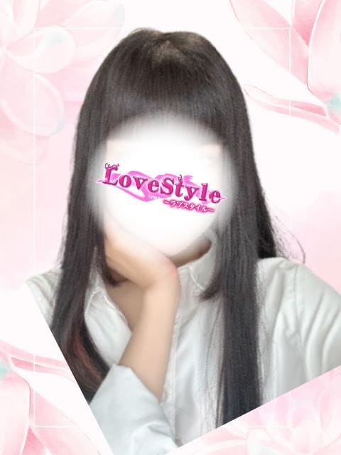 しゅな【スレンダー美女】