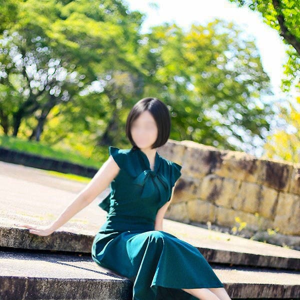 黒咲あきな