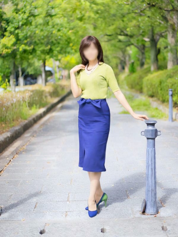 稲元静香|こあくまな熟女たち姫路店（KOAKUMAグループ）で評判の女の子
