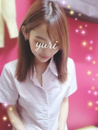 ゆうり|Pinks(ピンクス)でおすすめの女の子