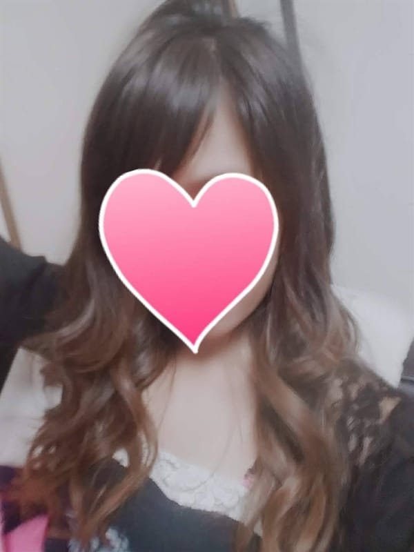 かりな【スレンダー美女です。】