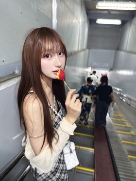 ツキ|大宮デリヘルで今すぐ遊べる女の子