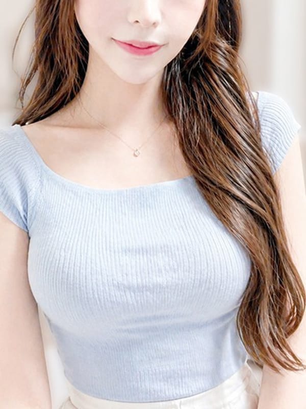 新垣 優菜