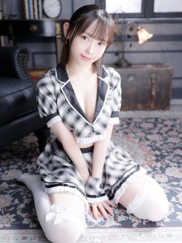 本郷あみ