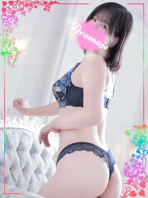 御神本しおり|アロマージュ大宮で評判の女の子