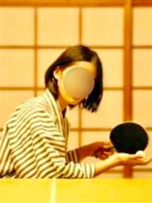 新開地愛|海女小屋で待つ綺麗なお姉さんでおすすめの女の子