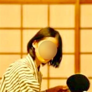海女小屋で待つ綺麗なお姉さん