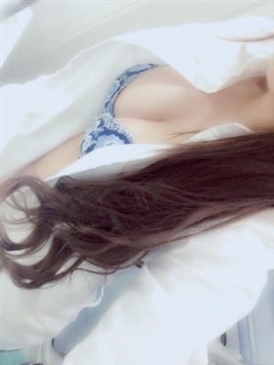 さゆり☆美巨乳Gパイパン若奥様☆【風俗未経験Gcup☆】