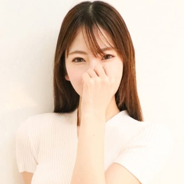 あいな【おっとり清楚な現役現役OL♪】 | 高級エステ セラピスト(池袋)