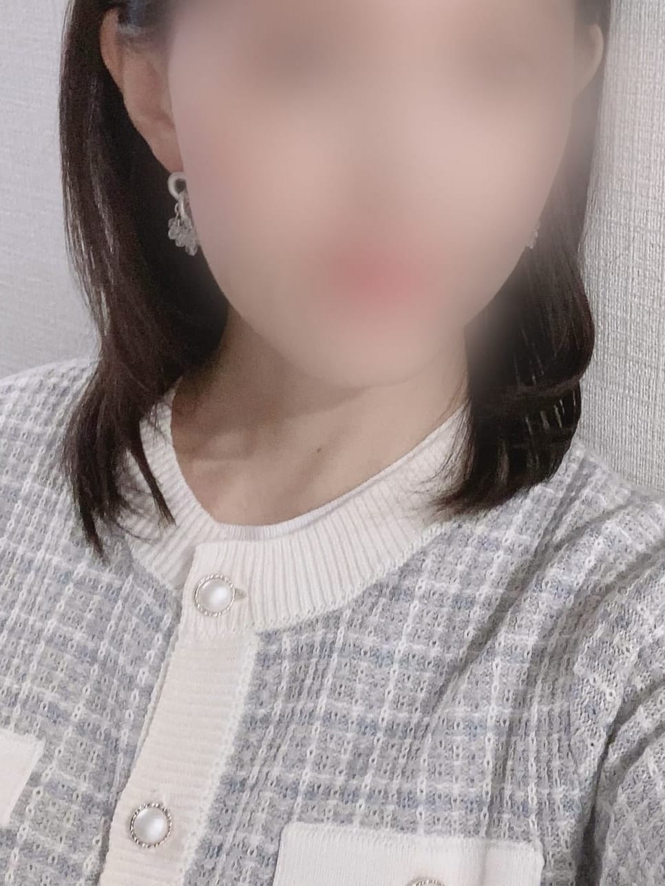 愛川 舞|ELEGANCEでおすすめの女の子