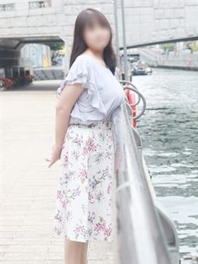 かおり|難波デリヘルで今すぐ遊べる女の子