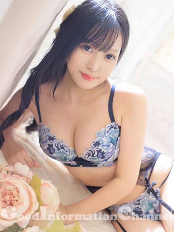 しきさん|いけない奥さん 十三店で評判の女の子