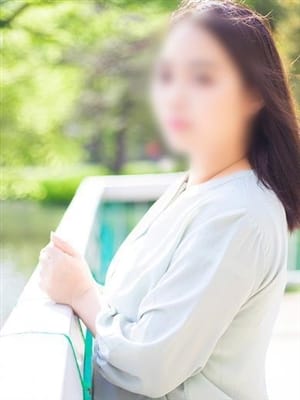 堀川 はるこ【吸い込まれる柔乳】|奥様会館 ver.2 苫小牧店でおすすめの女の子