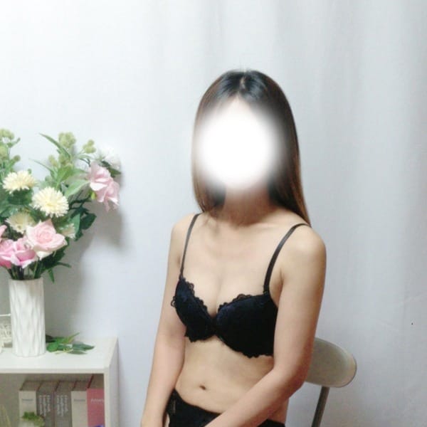 みな【甘いときめき！細身な癒し系美人】 | 奥様なでしこ(宇都宮)