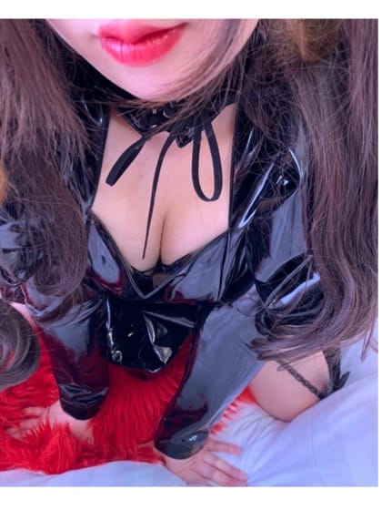 鳴渼（なるみ）|Black Diamondブラックダイアモンドでおすすめの女の子