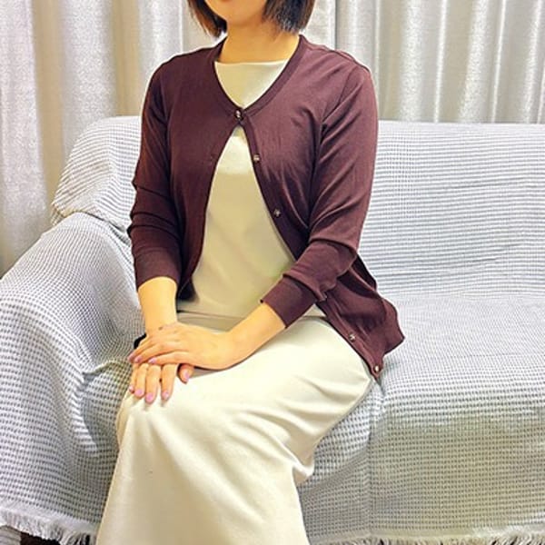 小杉ちなつ