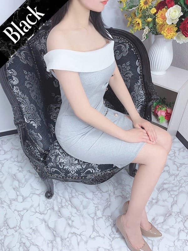 佐伯 ゆりの【長身美脚に経験極浅】