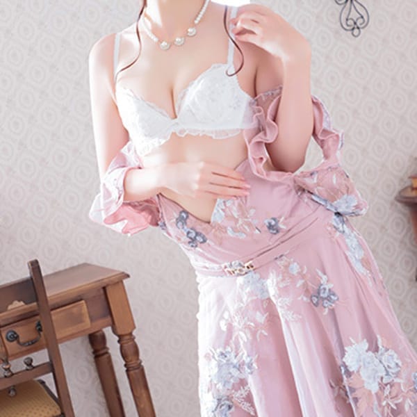 もか♡フェミニンでアンニュイ嬢|JJ