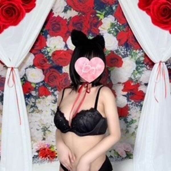 体験　みつき　業界未経験18歳♡【超濡れ濡れM娘♡愛嬌フル爆発】 | ビーストグレイス(松山)