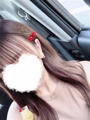 れいら【完全地元のキレカワ系美少女】