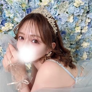 新人なつめ