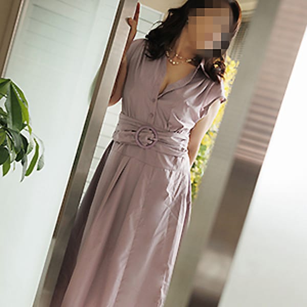 小西(こにし)【癒やしオーラ&美巨乳】 | 熟女出逢い会『百合の園』目黒店(恵比寿・目黒)