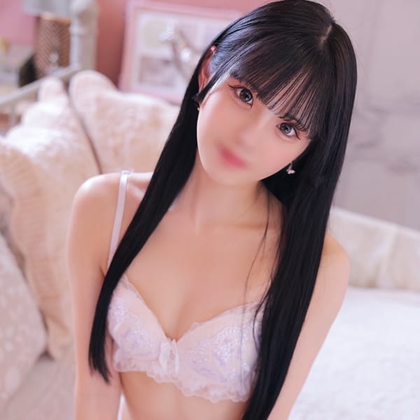 ねむ【完未の大学生のほぼ処女】