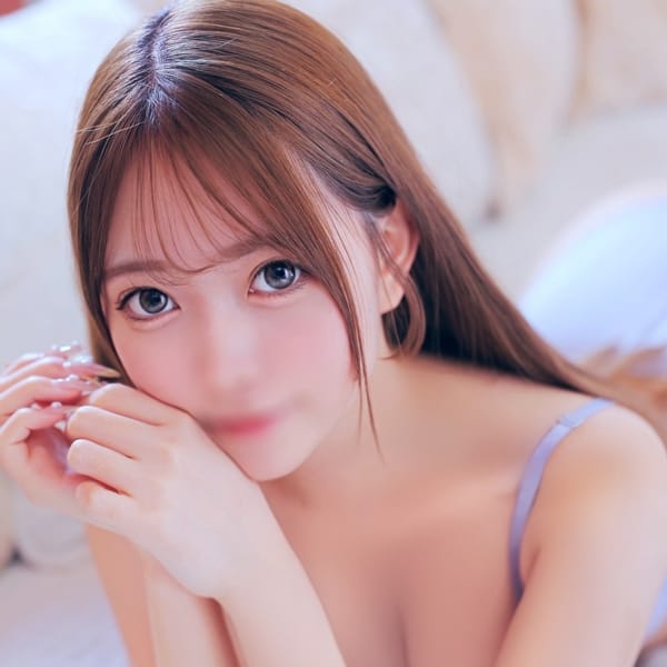 まり【完未！激カワ女子大生】