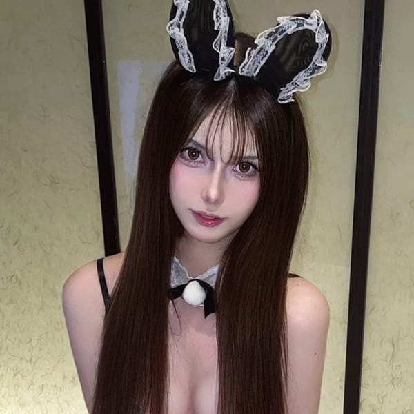 てぃな【ハーフ激カワ美女】