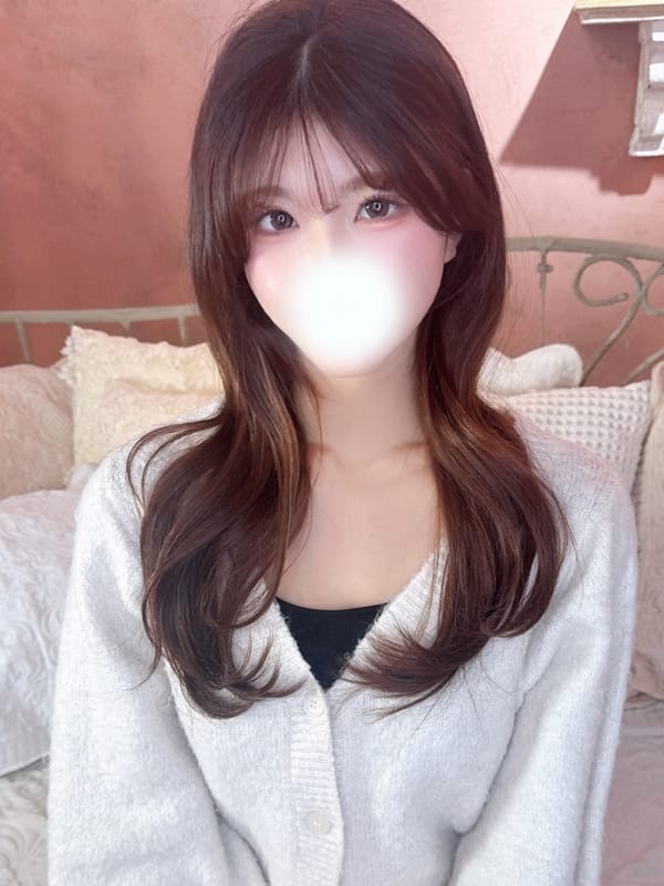まお【天然Gカプ未開発】|小平風俗で今すぐ遊べる女の子
