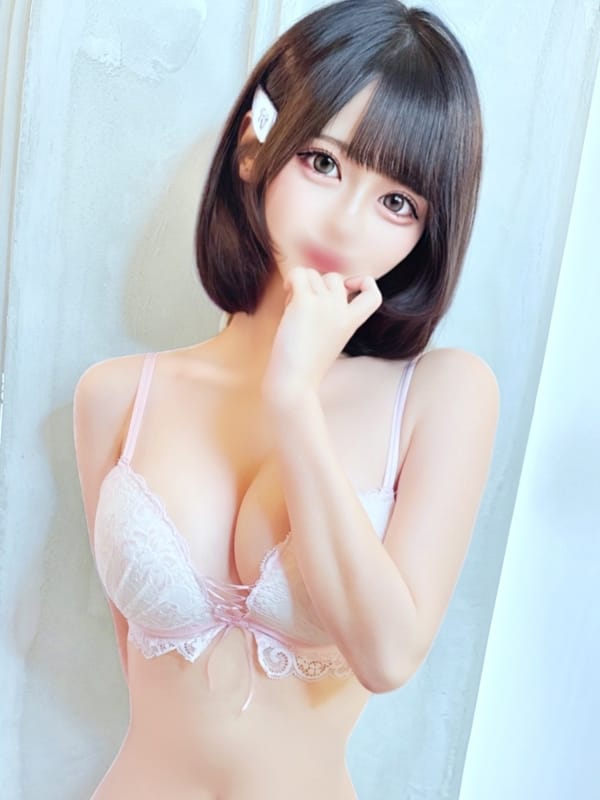 すず【モモを彷彿】