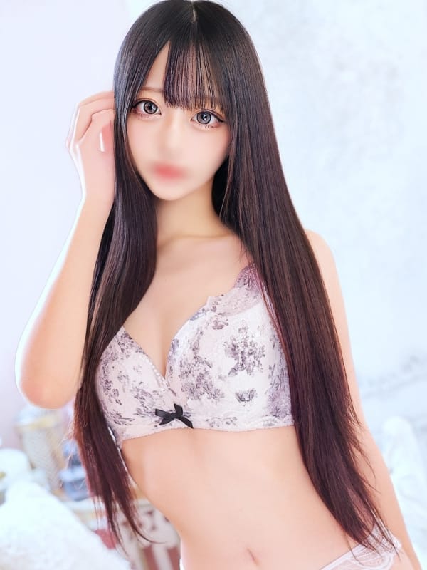 りう【高身長エロカワ美人】