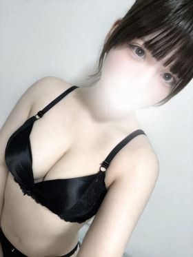 みく|刈谷デリヘルで今すぐ遊べる女の子