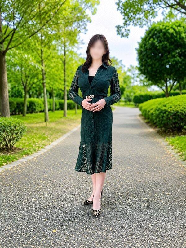 松嶋玲花|こあくまな人妻・熟女たち岡山店(KOAKUMAグループ)でおすすめの女の子