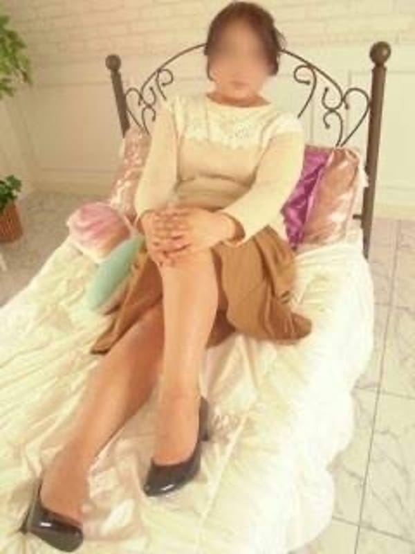 さゆり|姫熟女ラブラブで評判の女の子