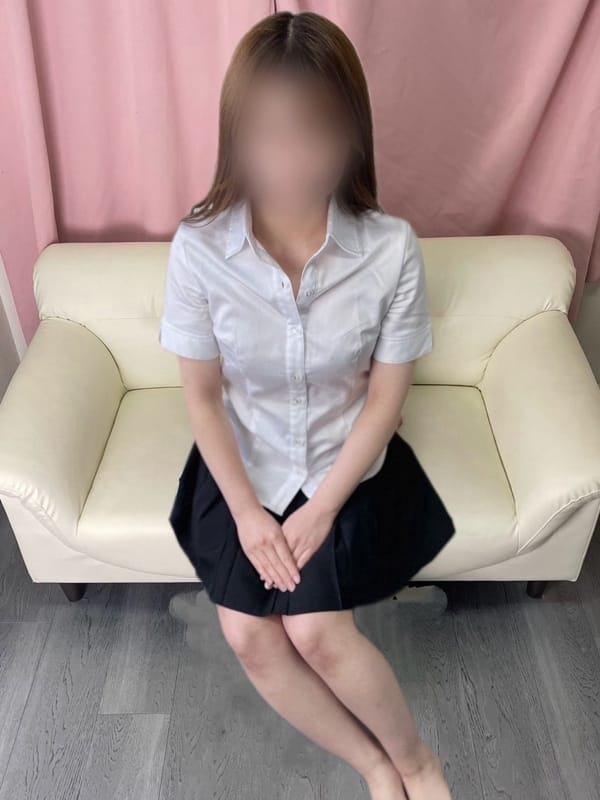白石 ひな