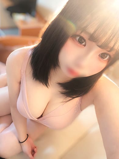 めいさ★癒しと刺激の二刀流|Fuwa×Fuwaかなざわ。で評判の女の子