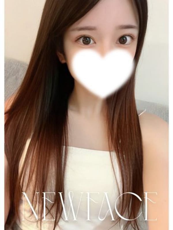 えれな♡|リップサロン VOGUE ヴォーグでおすすめの女の子