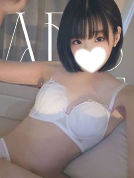 ほの|リップサロン VOGUE ヴォーグで評判の女の子