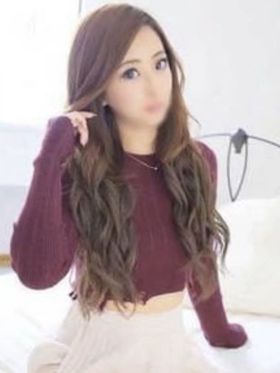 えな|鈴鹿風俗で今すぐ遊べる女の子