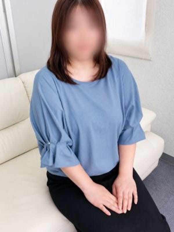 ひなみ|高崎駅周辺デリヘルで今すぐ遊べる女の子