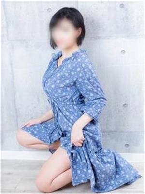 ゆり|ファーストラブでおすすめの女の子