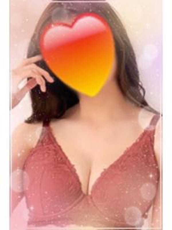 みお【色白美巨乳】