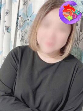 よる|石川金沢ちゃんこで評判の女の子