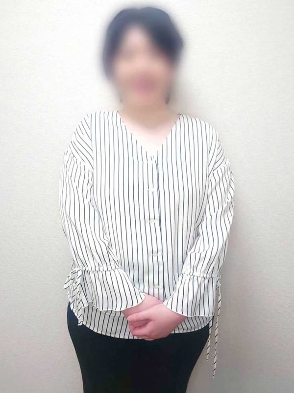 はるな|愛媛松山ちゃんこで評判の女の子