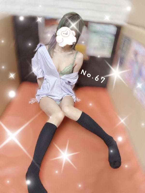 No.67 日向(アイドルCh)のプロフ写真8枚目